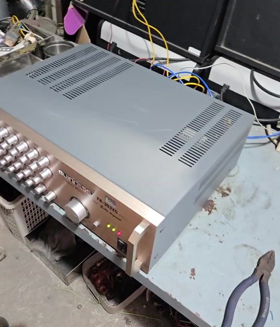 Thanh lý Amply mới 99.99% 
Giá chỉ 3tr hàng hiếm. Mua bán Tivi, Âm thanh tại Thành phố Bến Tre Bến Tre được đăng bởi Lao Thanh Phước Lộc hình 1