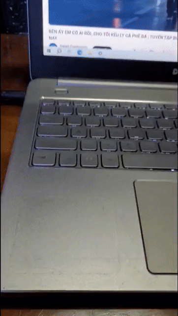 Dell Inspiron 7537 I5 15.6 inch 8GB/128GB. Mua bán Laptop tại Quận Phú Nhuận Tp Hồ Chí Minh được đăng bởi Giang Huệ hình 1