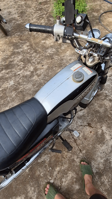 Phụ tùng Honda CD 90 Bạc. Mua bán Phụ tùng xe tại Huyện Krông Năng Đắk Lắk được đăng bởi Lê Thiện hình 1