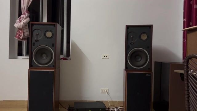🇺🇸 BÁN LOA MỸ NÒI AR2ax – ĐẸP LONG LANH, NGUYÊN BẢN. Mua bán Tivi, Âm thanh tại Quận Long Biên Hà Nội được đăng bởi HOÀNG ĐẠT CHUYÊN NHÀ ĐẤT LONG BIÊN  hình 1