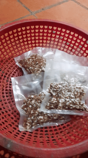 Mồi câu trứng kiến sào cám thuốc 100g. Mua bán Đồ ăn, thực phẩm và các loại khác tại Huyện Mỏ Cày Nam Bến Tre được đăng bởi TRI NGUYỄN VĂN hình 1