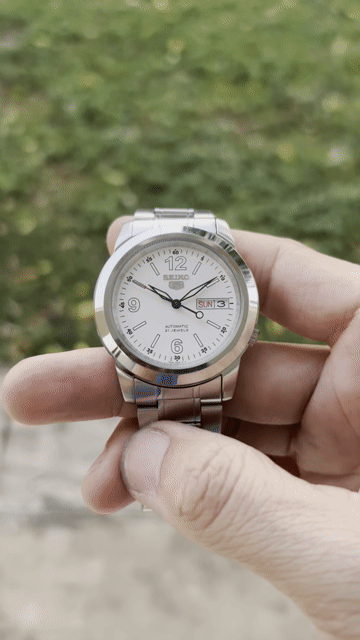 Đồng hồ Seiko SNKE57K1 38mm. Mua bán Đồng hồ tại Thị xã Sơn Tây Hà Nội được đăng bởi Nguyễn xuân vị hình 1