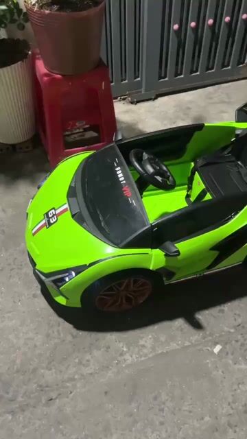 Ô tô điện trẻ em. Mua bán Mẹ và bé tại Huyện Bình Chánh Tp Hồ Chí Minh được đăng bởi Đạt hình 1