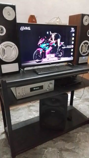 âm ly sony 5.1 vẫn hoạt động. Mua bán Tivi, Âm thanh tại Huyện Thạch Thất Hà Nội được đăng bởi phan dũng hình 1