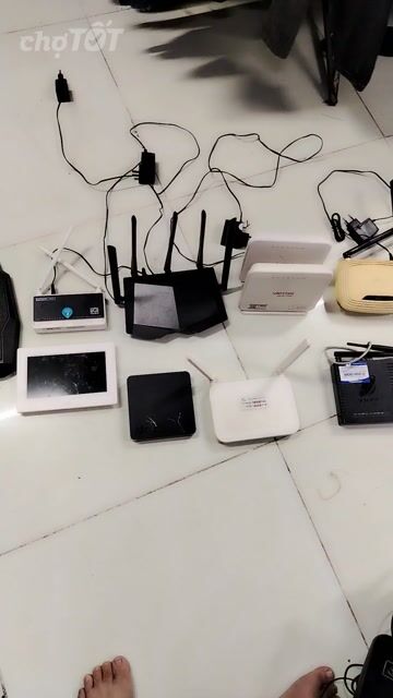 TP-Link VNPT Viettel Đen Trắng Kem. Mua bán Phụ kiện (Màn hình, Chuột...) tại Thành phố Biên Hòa Đồng Nai được đăng bởi Hoài Em hình 1