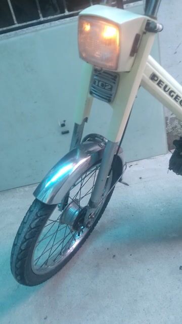 Cần bán xe PEUGEOT 102. Mua bán Xe máy tại Huyện Thanh Trì Hà Nội được đăng bởi Thuan Cao hình 1