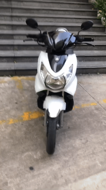 Suzuki Hayate màu trắng bstp. Mua bán Xe máy tại Quận 6 Tp Hồ Chí Minh được đăng bởi Anh hoà 78 hình 1