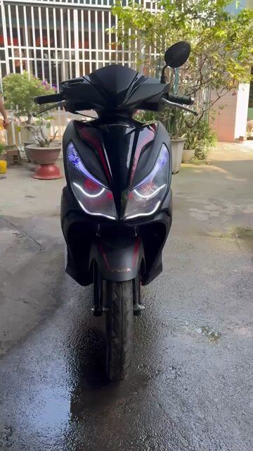 Honda Air Blade 2015 Đen đỏ. Mua bán Xe máy tại Quận 7 Tp Hồ Chí Minh được đăng bởi Duong Thai hình 1