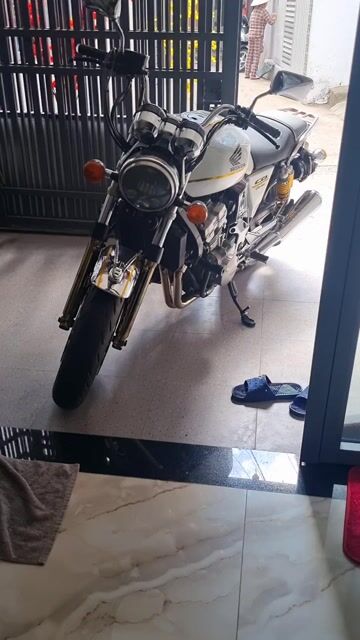 Ban xe moto CB1100,CB919lên full CB1100, xerat đep. Mua bán Xe máy tại Quận Gò Vấp Tp Hồ Chí Minh được đăng bởi Tuan hình 1