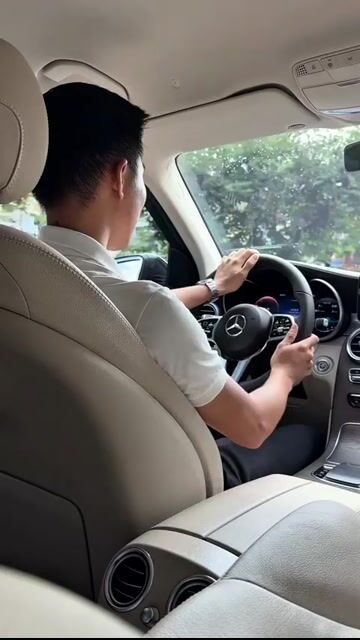 GLC200 4MATIC TRẮNG KEM 53.000KM (CHẤT XE CỰC ĐẸP). Mua bán Ô tô tại Quận Bình Tân Tp Hồ Chí Minh được đăng bởi Huỳnh Thiên Bảo hình 1