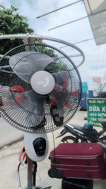 Quạt treo tường ASIA senko. Mua bán Quạt tại Thành phố Biên Hòa Đồng Nai được đăng bởi Hoài Em hình 1