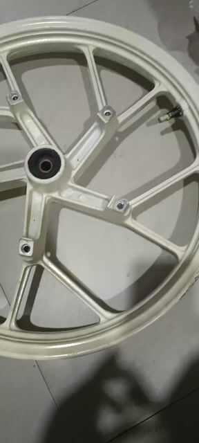 Mâm zin Satria. Mua bán Phụ tùng xe tại Quận 12 Tp Hồ Chí Minh được đăng bởi Johnny hình 1