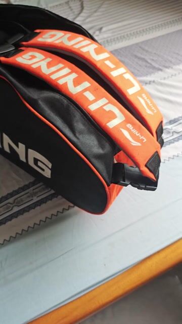 Túi vợt cầu lông Li-Ning Đen 5 ngăn. Mua bán Túi xách tại Thành phố Phú Quốc Kiên Giang được đăng bởi Hùng Trần hình 1