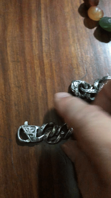 Nhẫn kim loại nam màu đỏ. Mua bán Phụ kiện thời trang khác tại Huyện Gia Lâm Hà Nội được đăng bởi Nguyễn thành công hình 1