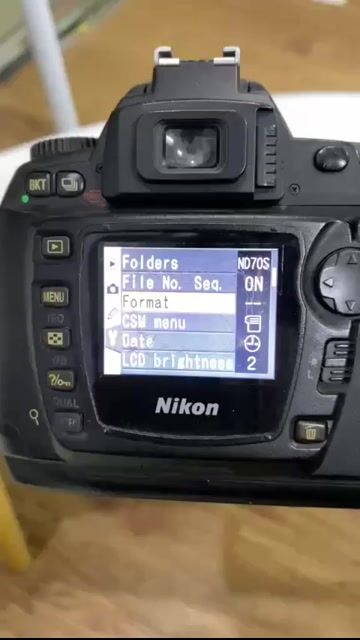 Máy ảnh Nikon D70s Đã qua sử dụng. Mua bán Máy ảnh, Máy quay tại Thành phố Biên Hòa Đồng Nai được đăng bởi Beo beo hình 1