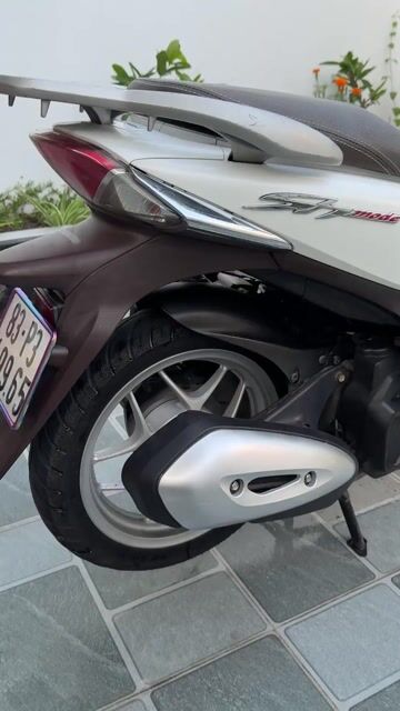 Honda SH Mode 125cc Trắng. Mua bán Xe máy tại Huyện Thạnh Trị Sóc Trăng được đăng bởi Phương Huyền hình 1