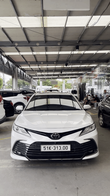 Toyota Camry 2.5Q 2022 / Thương lượng. Mua bán Ô tô tại Quận Tân Phú Tp Hồ Chí Minh được đăng bởi Lê Tấn Dũ hình 1