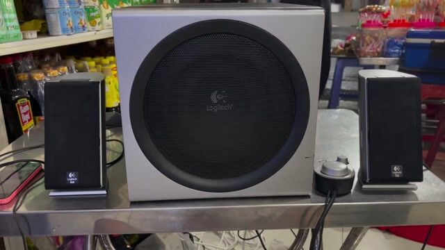Dàn loa Sub 2.1 Logitech THX Z2300 bass 20cm. Mua bán Tivi, Âm thanh tại Quận Bình Thạnh Tp Hồ Chí Minh được đăng bởi pham tuan hình 1