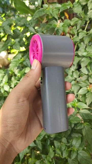 Quạt cầm tay mini Xám. Mua bán Quạt tại Huyện Mỏ Cày Bắc Bến Tre được đăng bởi Linh Pin LP Battery hình 1