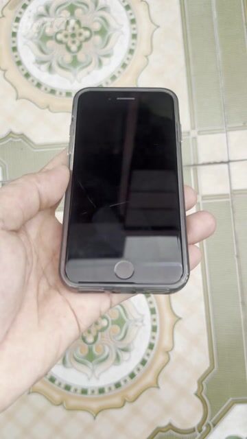 Apple iPhone SE Gen 2 64GB Đen. Mua bán Điện thoại tại Huyện Long Hồ Vĩnh Long được đăng bởi Tuấn  hình 1