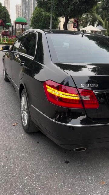 Mercedes Benz E Class 2009 E300 - 12968 km. Mua bán Ô tô tại Quận Thanh Xuân Hà Nội được đăng bởi Đỗ Duy Cảnh hình 1