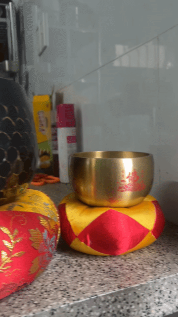Chuông đồng 10cm thờ cúng thiền định. Mua bán Đồ sưu tầm, đồ cổ tại Thị xã Phú Mỹ Bà Rịa - Vũng Tàu được đăng bởi Lợi Lợi hình 1