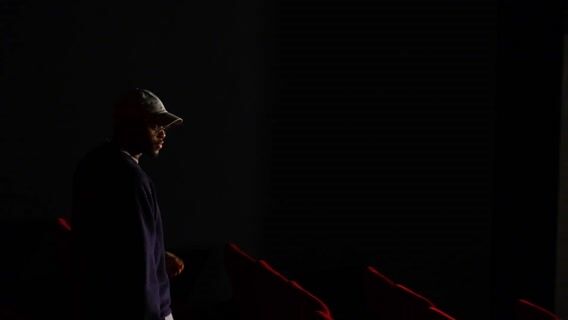 Au delà de l'objectif