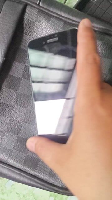 Apple iPhone SE 2022 Đen. Mua bán Điện thoại tại Huyện Cái Bè Tiền Giang được đăng bởi Hiếu Phan Văn hình 1
