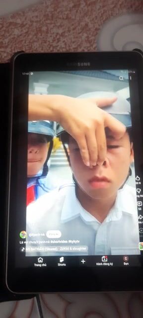 Samsung Tab A Hồng. Mua bán Máy tính bảng tại Quận Bình Tân Tp Hồ Chí Minh được đăng bởi thành hình 1