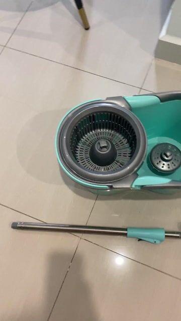 Bộ lau nhà Xanh ngọc Đã sử dụng. Mua bán Thiết bị vệ sinh, nhà tắm tại Thành phố Thủ Đức Tp Hồ Chí Minh được đăng bởi Diệu Hằng hình 1