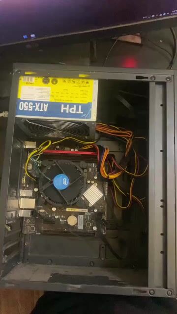 Máy tính để bàn Intel Pentium G3220 4GB/128GB. Mua bán Máy tính để bàn tại Thành phố Chí Linh Hải Dương được đăng bởi Quang Vinh hình 1