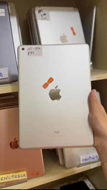 Apple iPad Gen 5 Wifi . Mua bán Máy tính bảng tại Quận Bình Tân Tp Hồ Chí Minh được đăng bởi Lelepad hình 1