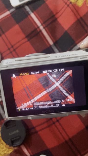 Máy ảnh Sony NEX-C3 Bạc. Mua bán Máy ảnh, Máy quay tại Quận Đống Đa Hà Nội được đăng bởi Thuý Hằng Nguyễn Thị hình 1