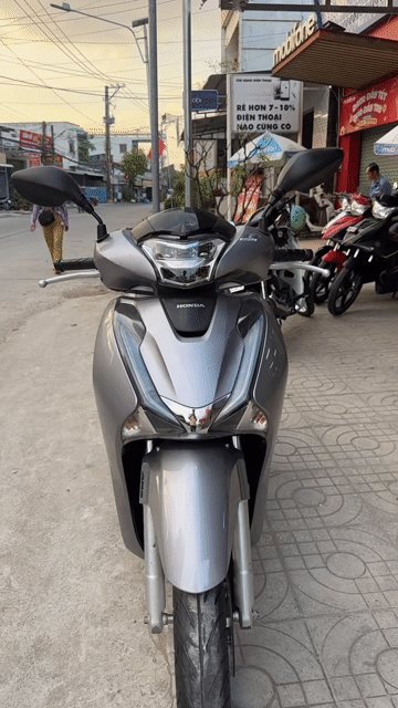 Honda SH 125 ABS 2017 bạc đen ( hỗ trợ góp ). Mua bán Xe máy tại Huyện Chợ Mới An Giang được đăng bởi Cửa hàng xe Thiên Phước 2 hình 1