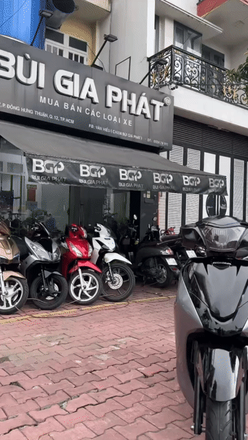 * Lead 2015 Đen Xám 39.000km - BS TPHCM 9 chủ. Mua bán Xe máy tại Quận 12 Tp Hồ Chí Minh được đăng bởi Bùi văn hiếu hình 1