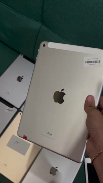 Apple iPad Gen 5 32GB Sim. Mua bán Máy tính bảng tại Quận Bình Tân Tp Hồ Chí Minh được đăng bởi Lelepad hình 1