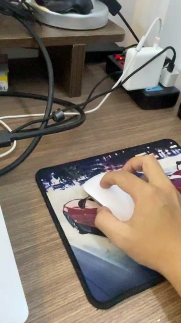 Chuột máy tính Apple Magic Mouse Trắng. Mua bán Phụ kiện (Màn hình, Chuột...) tại Quận Bình Thạnh Tp Hồ Chí Minh được đăng bởi Thiên Hữu hình 1