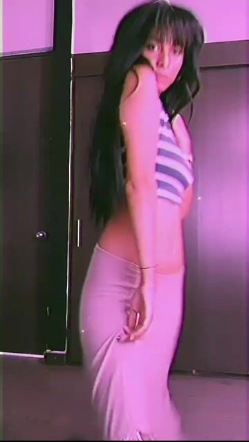 Model - Miley blowjob
