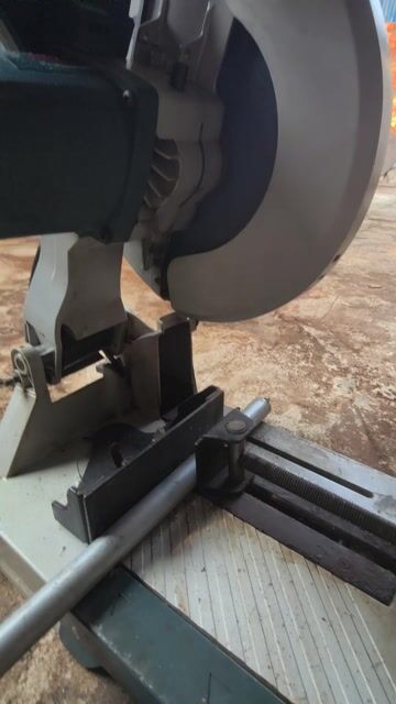 Máy cắt sắt lưỡi hợp kim Bosch GCD 12 JL. Mua bán Đồ chuyên dụng, Giống nuôi trồng tại Huyện Hòa Thành Tây Ninh được đăng bởi HDM hình 1