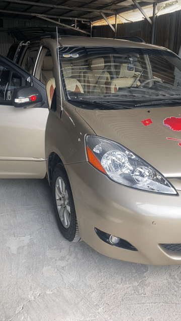 cần bán Toyota Sienna nhập Mỹ 3.5 vàng cát. Mua bán Ô tô tại Thành phố Thủ Đức Tp Hồ Chí Minh được đăng bởi Mr biên hình 1