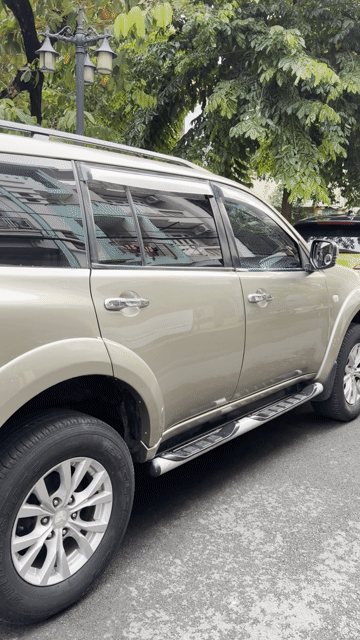 Mitsubishi Pajero Sport 2.5MT 2016 Vàng cát. Mua bán Ô tô tại Quận 12 Tp Hồ Chí Minh được đăng bởi Nguyễn Hòa Hợp hình 1