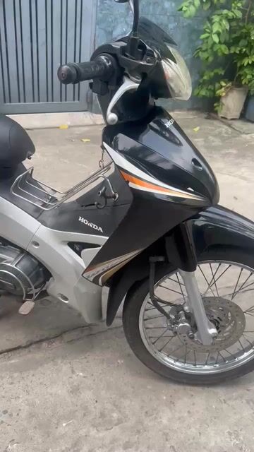 Honda Wave S 110cc 2011 Đen bạc. Mua bán Xe máy tại Quận Bình Tân Tp Hồ Chí Minh được đăng bởi Anh khuê hình 1
