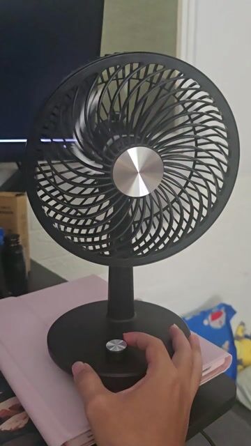 Quạt điện 8 inch Đen Lắc đầu tự động. Mua bán Quạt tại Quận Bình Thạnh Tp Hồ Chí Minh được đăng bởi Trí hình 1