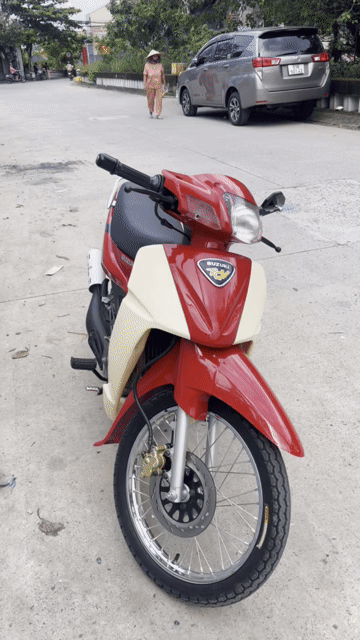 Xe máy Suzuki Đỏ, Kem. Mua bán Xe máy tại Quận 12 Tp Hồ Chí Minh được đăng bởi Trần trung  hình 1