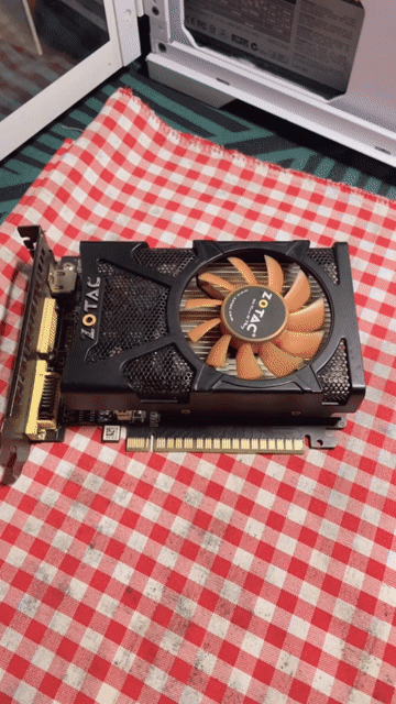 Card đồ họa ZOTAC Đen. Mua bán Linh kiện (RAM, Card...) tại Thành phố Đà Lạt Lâm Đồng được đăng bởi phong nguyễn  hình 1