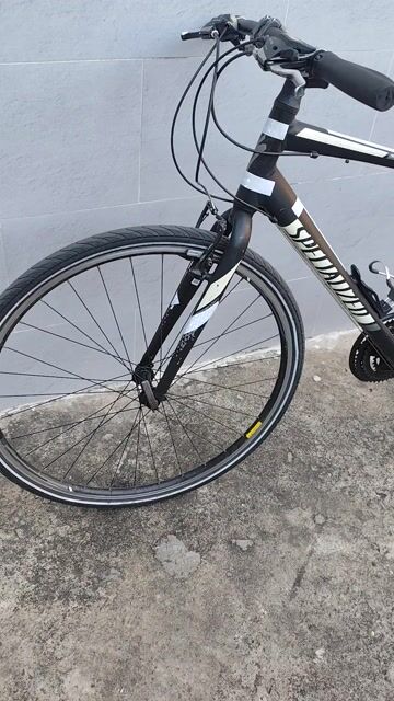 Xe đạp Specialized Đen 700. Mua bán Xe đạp tại Quận 7 Tp Hồ Chí Minh được đăng bởi Kiên Vu hình 1