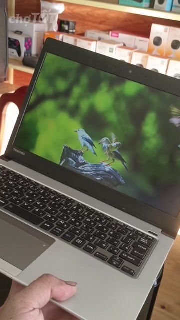 Toshiba R63 i7 8GB/128GB Bạc Like New. Mua bán Laptop tại Thị xã Đức Phổ Quảng Ngãi được đăng bởi VThuận  hình 1