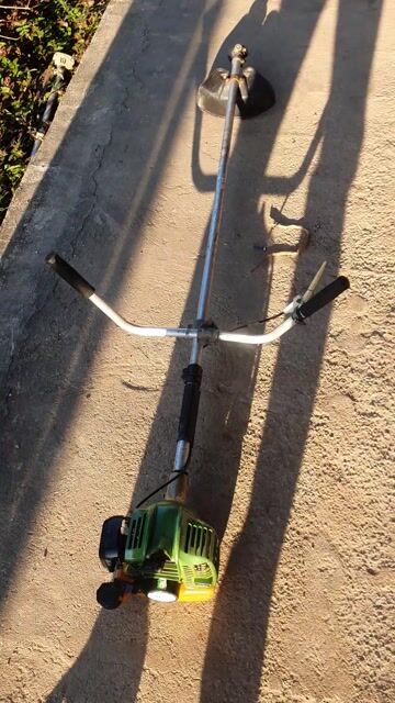 Máy cắt cỏ nhật. Mua bán Đồ chuyên dụng, Giống nuôi trồng tại Thành phố Cà Mau Cà Mau được đăng bởi linh cắt cỏ hình 1