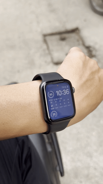 Apple Watch Series 4 44mm Đen. Mua bán Thiết bị đeo thông minh tại Huyện Hoài Đức Hà Nội được đăng bởi mochi mart hình 1