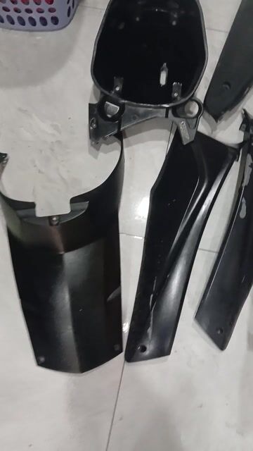 Bộ nhựa nhám xe Click 110. Mua bán Phụ tùng xe tại Quận Tân Bình Tp Hồ Chí Minh được đăng bởi Đồ cũ giá rẻ hình 1